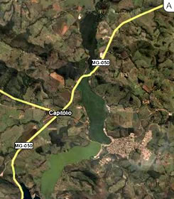Figura 8 – Vistas dos trs lagos interligados conseqentes da construo do dique: A - Imagem satlite;  B - Carta geogrfica.